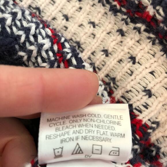 Hanna Andersson navy white red snowflake Nordic cardigan size Extra Small XS - Picture 11 of 16